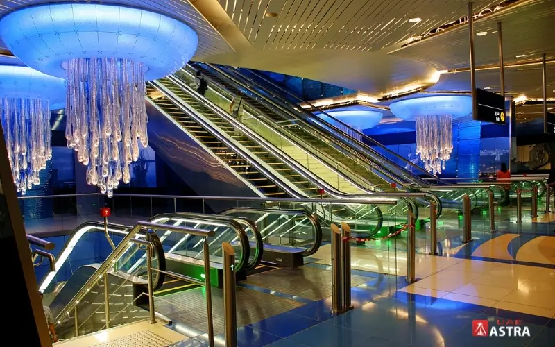 BurJuman Metro Station