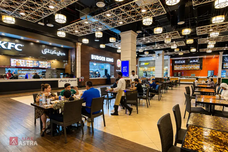 Deerfields Mall food court and dining area