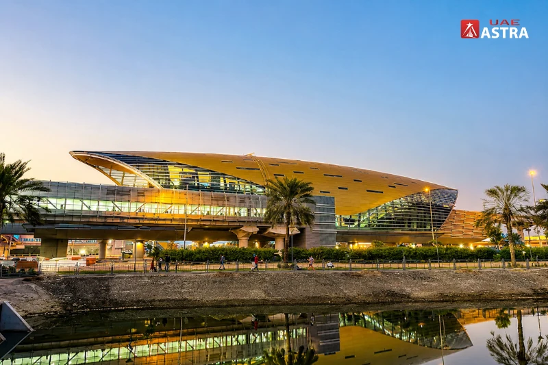 Exterior architecture of Mall of the Emirates Metro Station