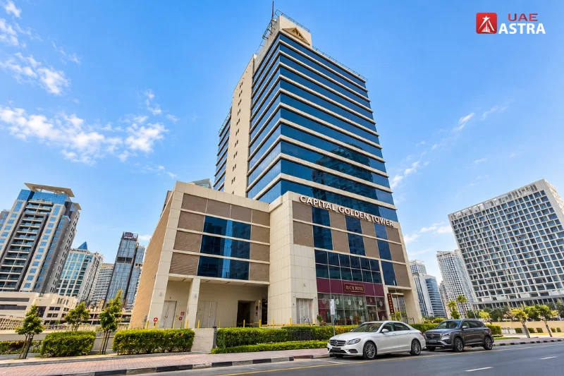 Capital Golden Tower in Business Bay, Dubai, with modern glass offices and commercial frontage